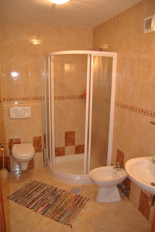 Tourist Farm Dujceva Domacija Villa Vremski Britof Екстериор снимка