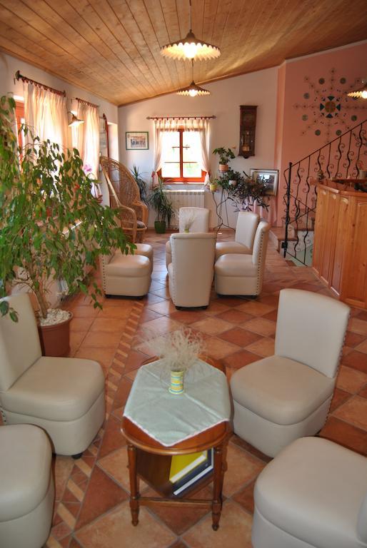 Tourist Farm Dujceva Domacija Villa Vremski Britof Екстериор снимка