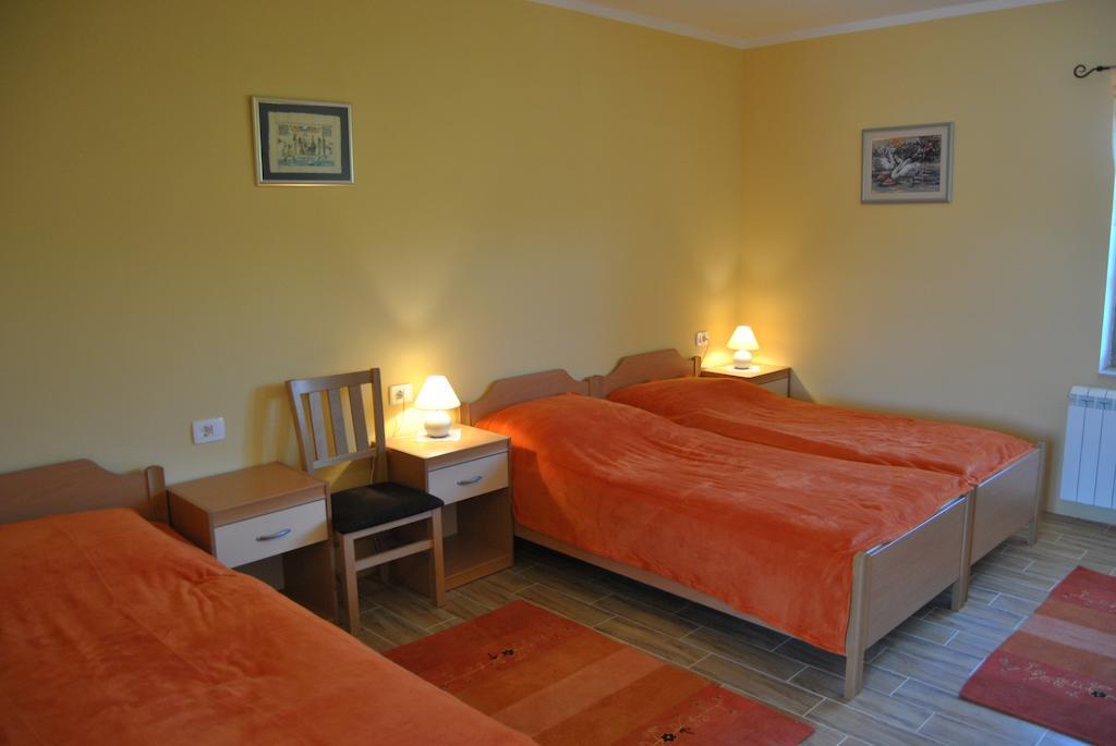 Tourist Farm Dujceva Domacija Villa Vremski Britof Стая снимка